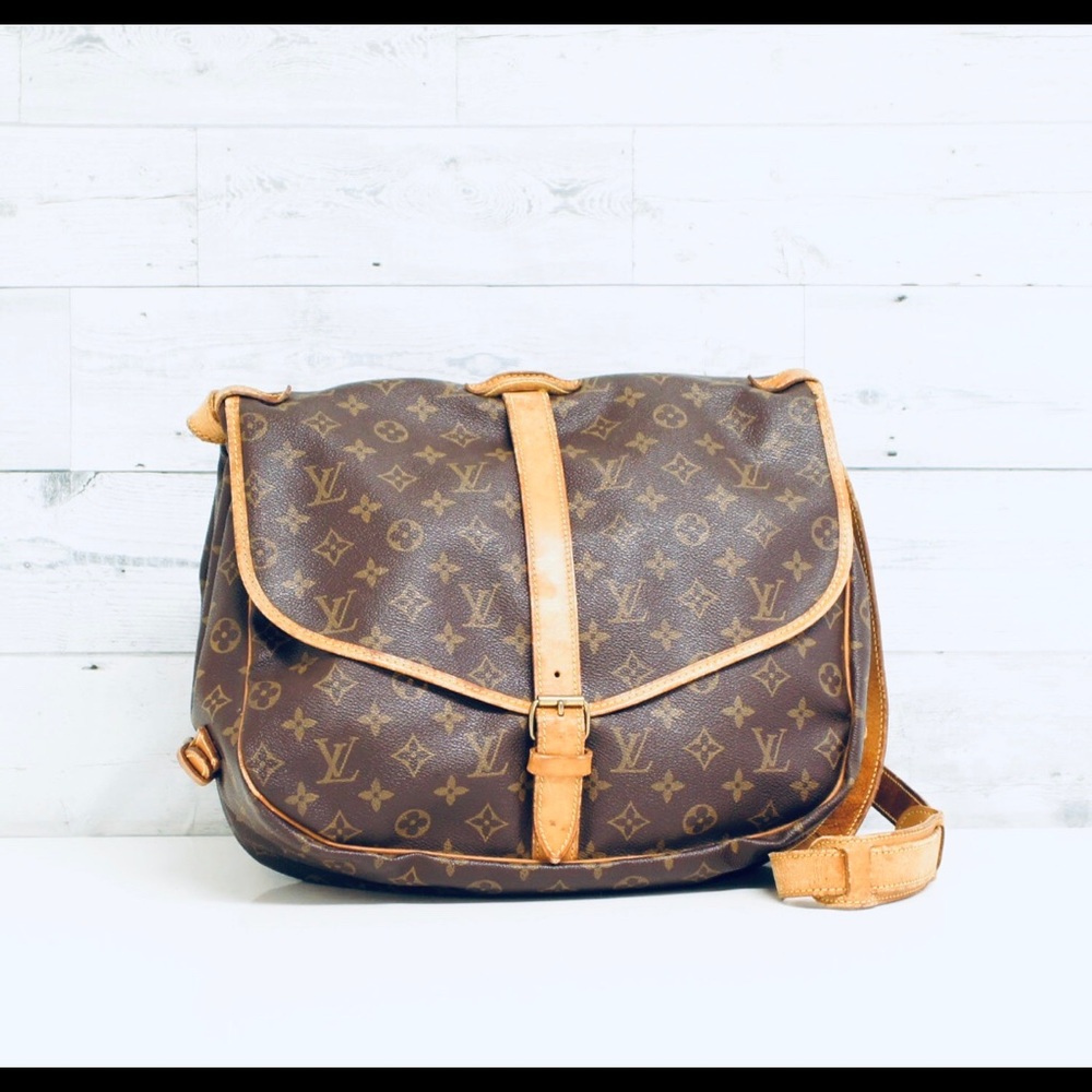 Authentic Louis Vuitton Samur 35
